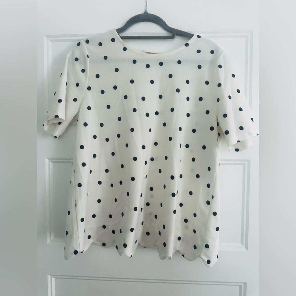 Polka Dot Boutique Women's Short Sleeve Top with scalloped hem & decorative back